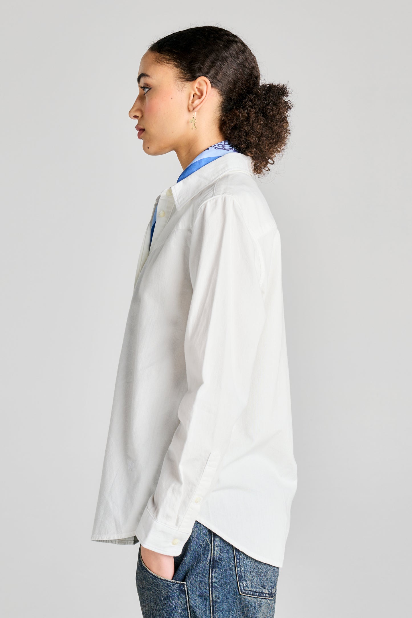 Blue Tab Club Shirt Antique White