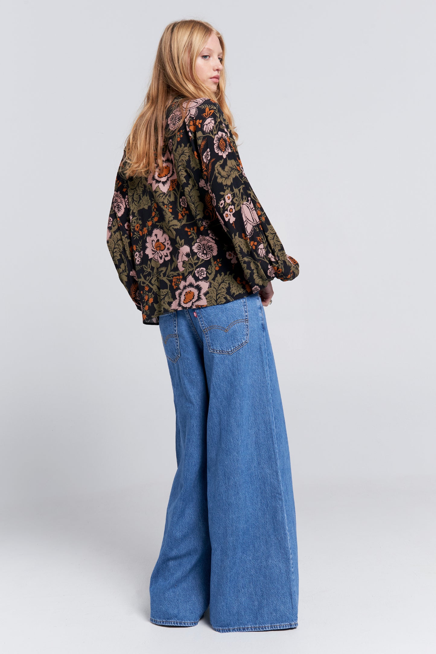 XL Superwide Jeans Cause and Effect