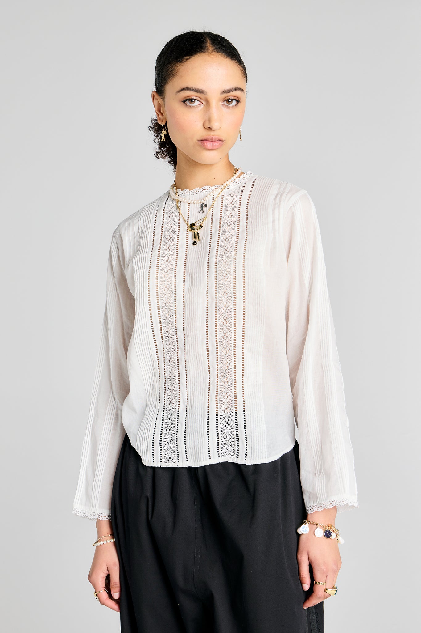 Blue Tab Palmo Blouse White