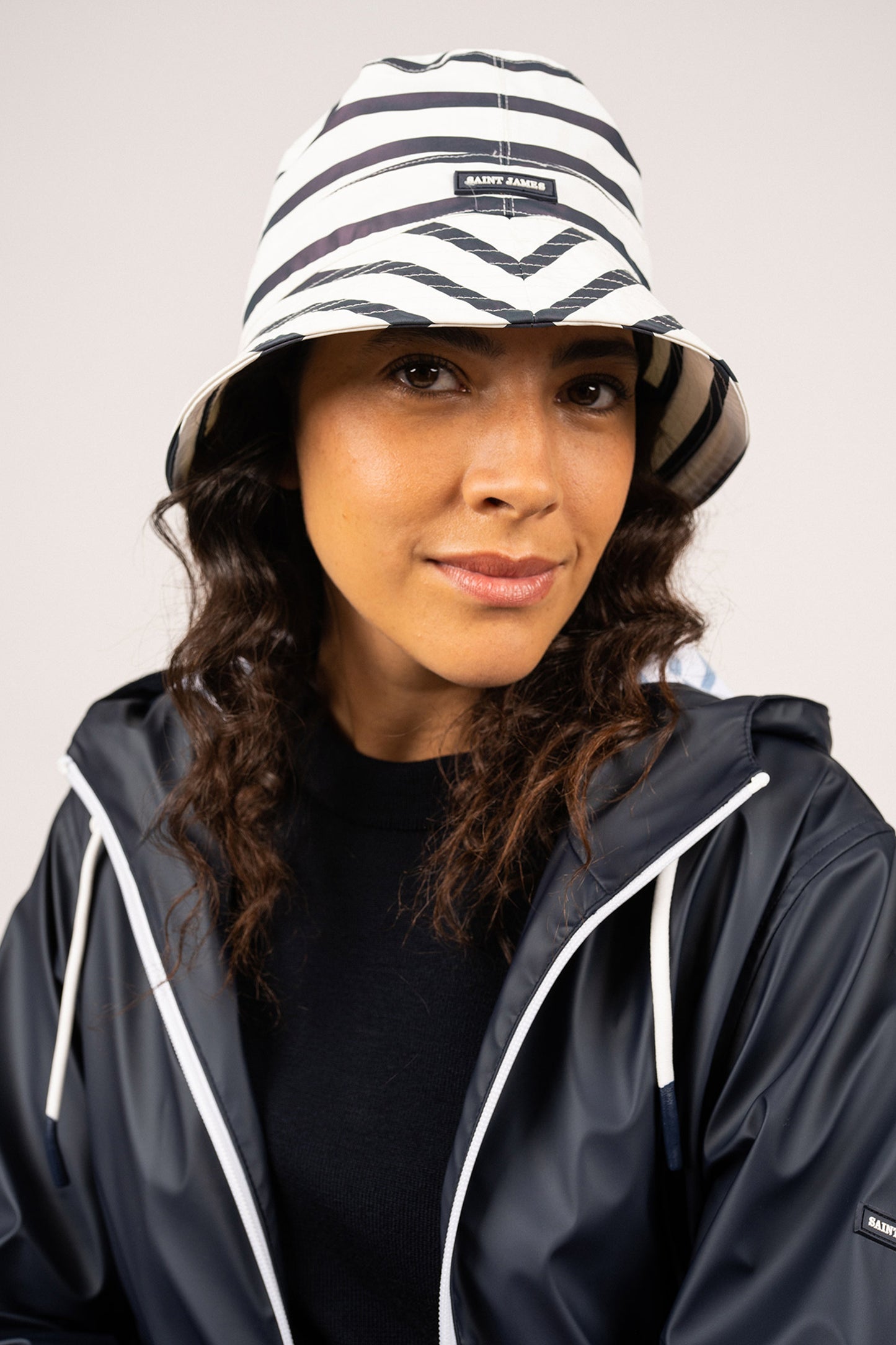 Bob Pluie Waterproof Bucket Hat Ecum/Marine