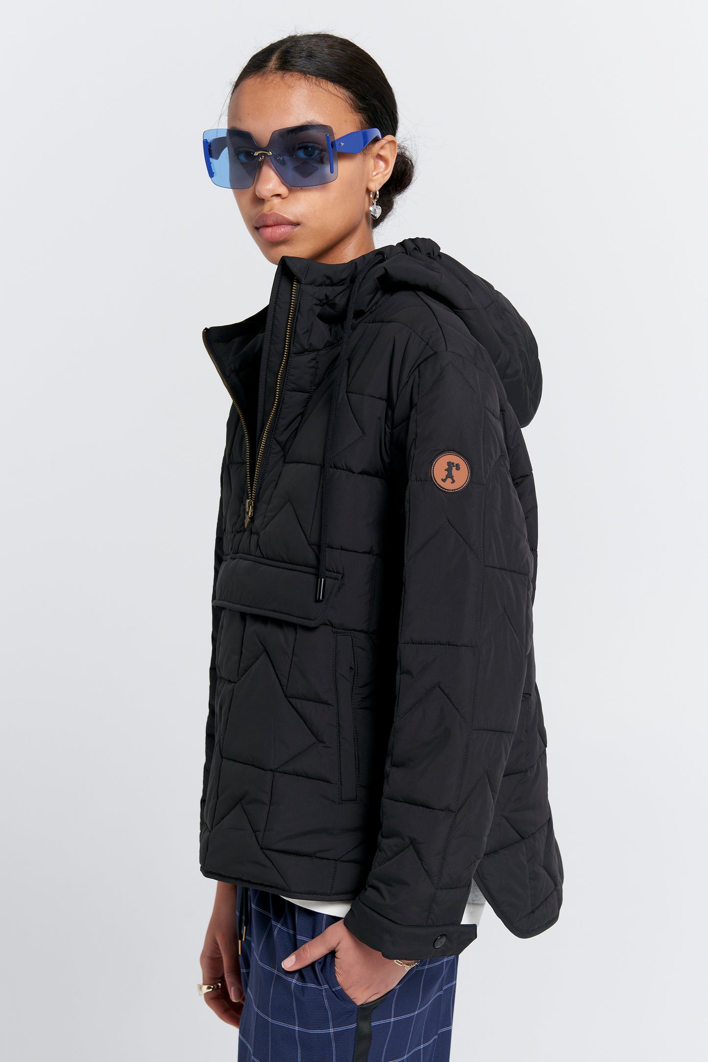 Quilted Rover Pullover Black