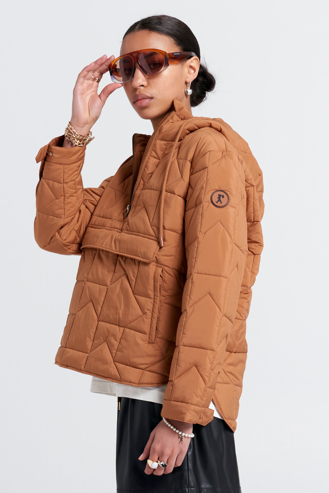 Quilted Rover Pullover Dark Tan