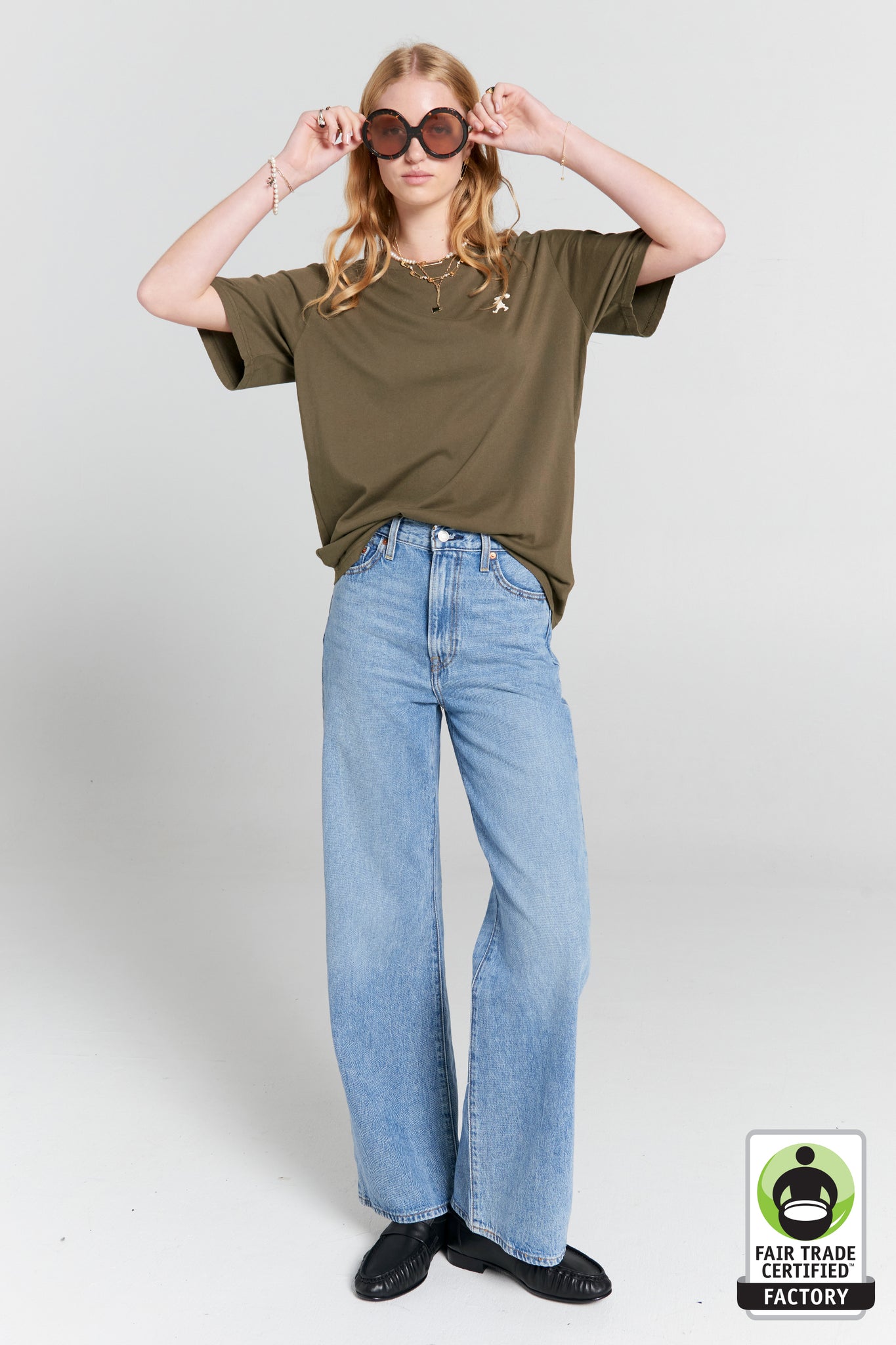 Embroidered Runaway Girl Classic Organic Cotton T-Shirt Hunter Green