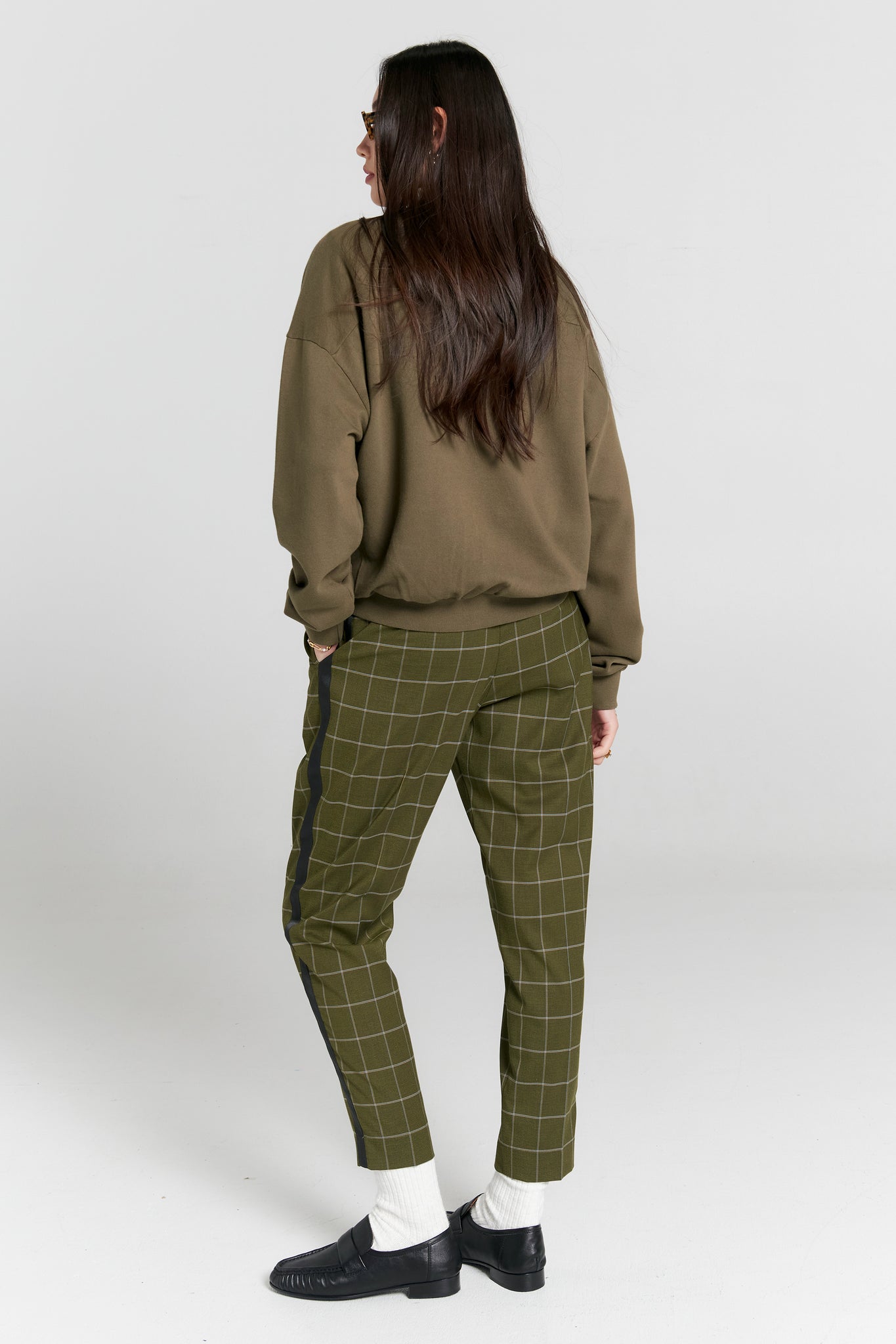 Runaway Girl Organic Cotton Crewneck Sweatshirt Hunter Green