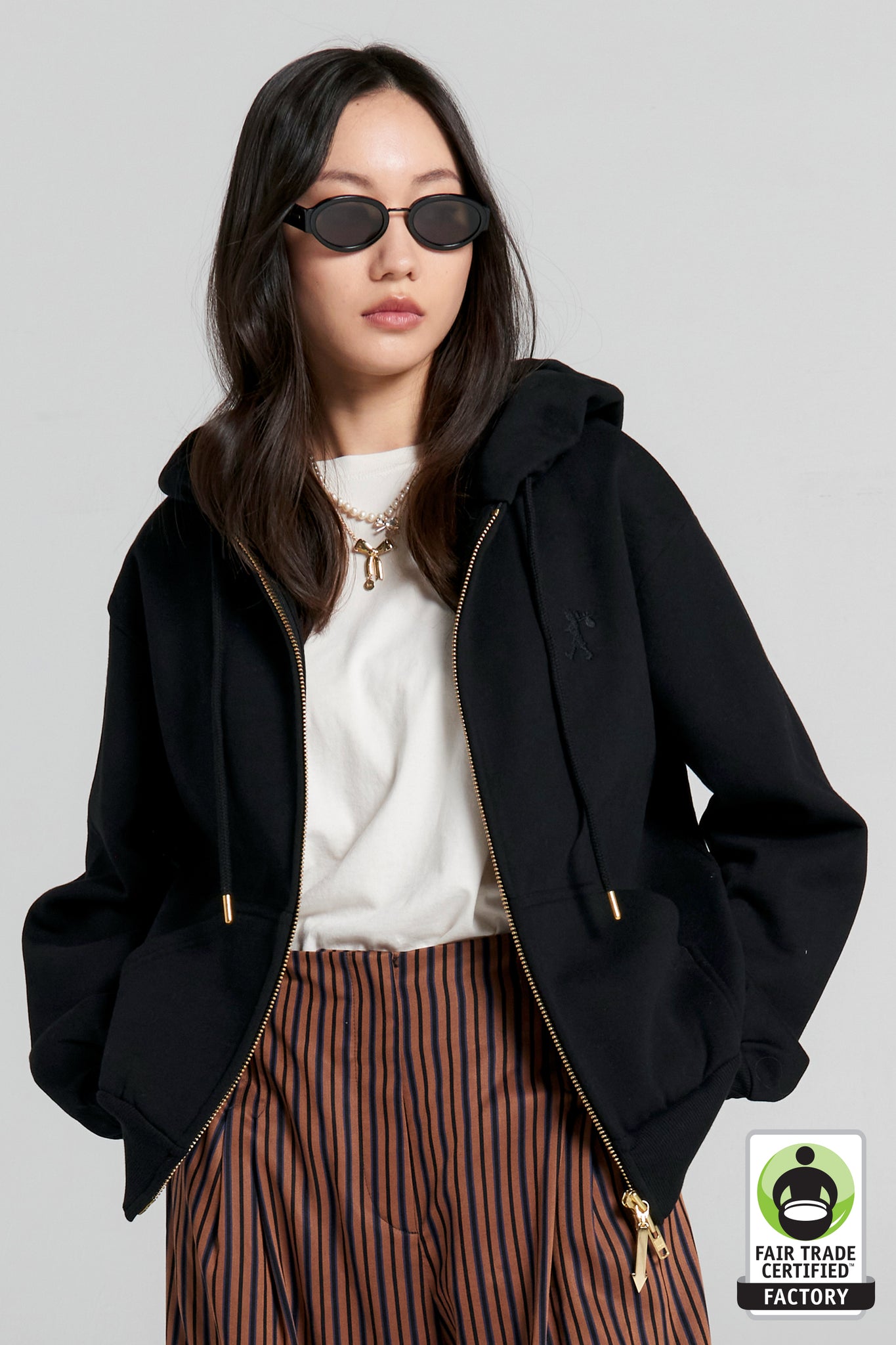 Runaway College Cropped Oversized Hoodie Black