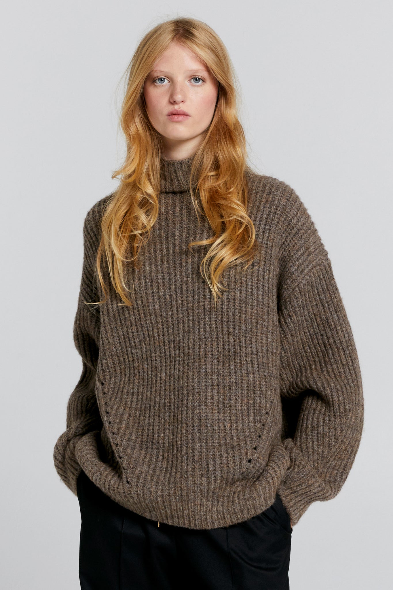 Funnel Neck Sweater Walnut