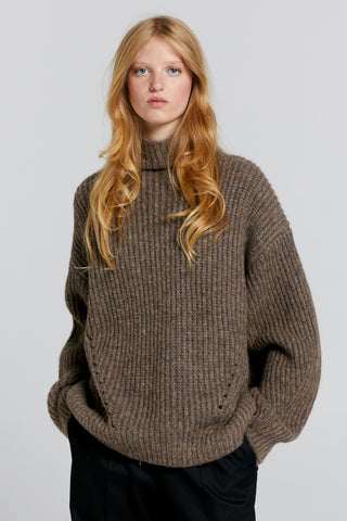 Funnel Neck Sweater Walnut