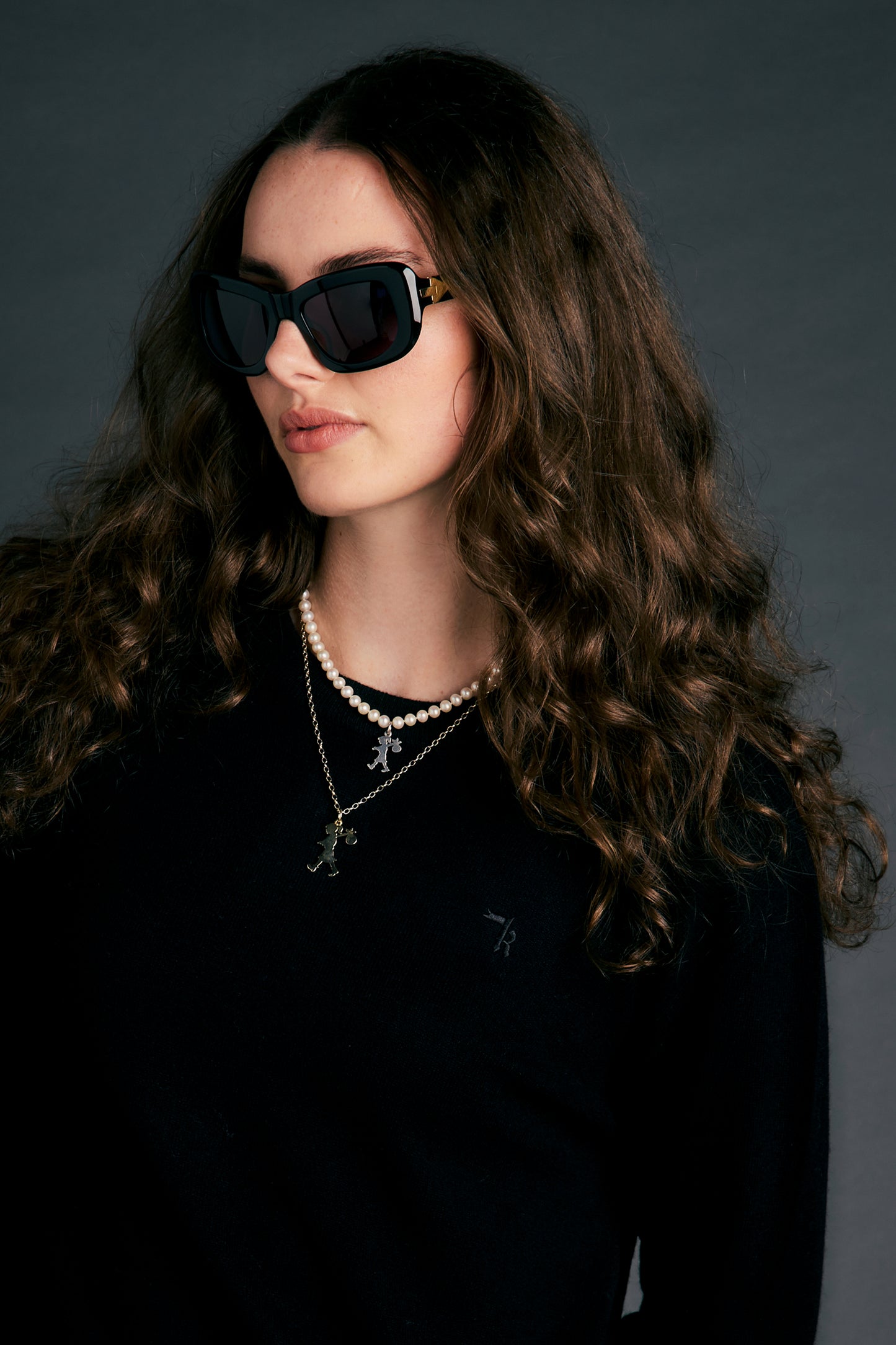 Classic Cashmere Sweater Black