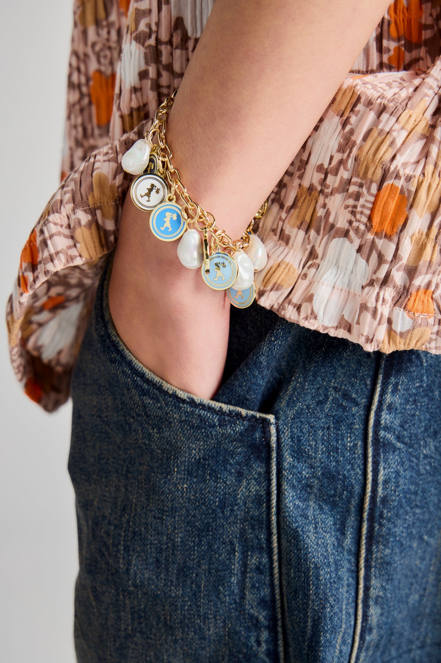 Runaway Coins Bracelet Gold/Blue Multi