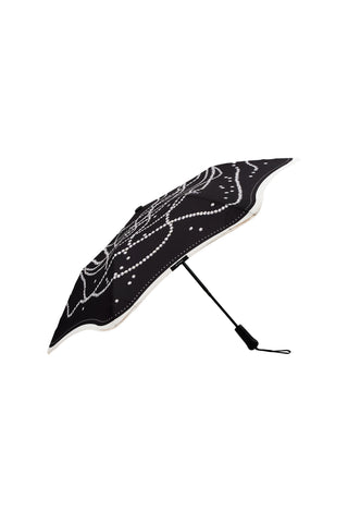 Metro Runaway Pearls Umbrella Black