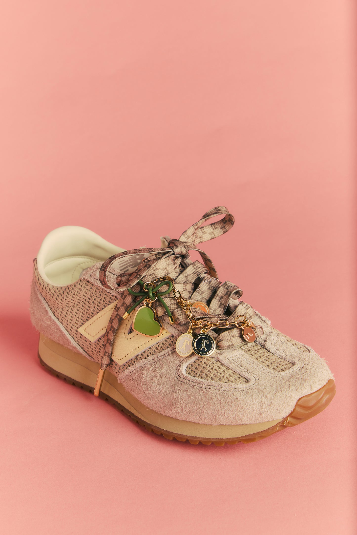 Monogram Shoelaces Tan Multi