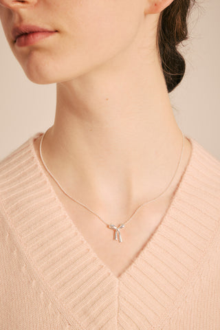 Small Bow Necklace Silver