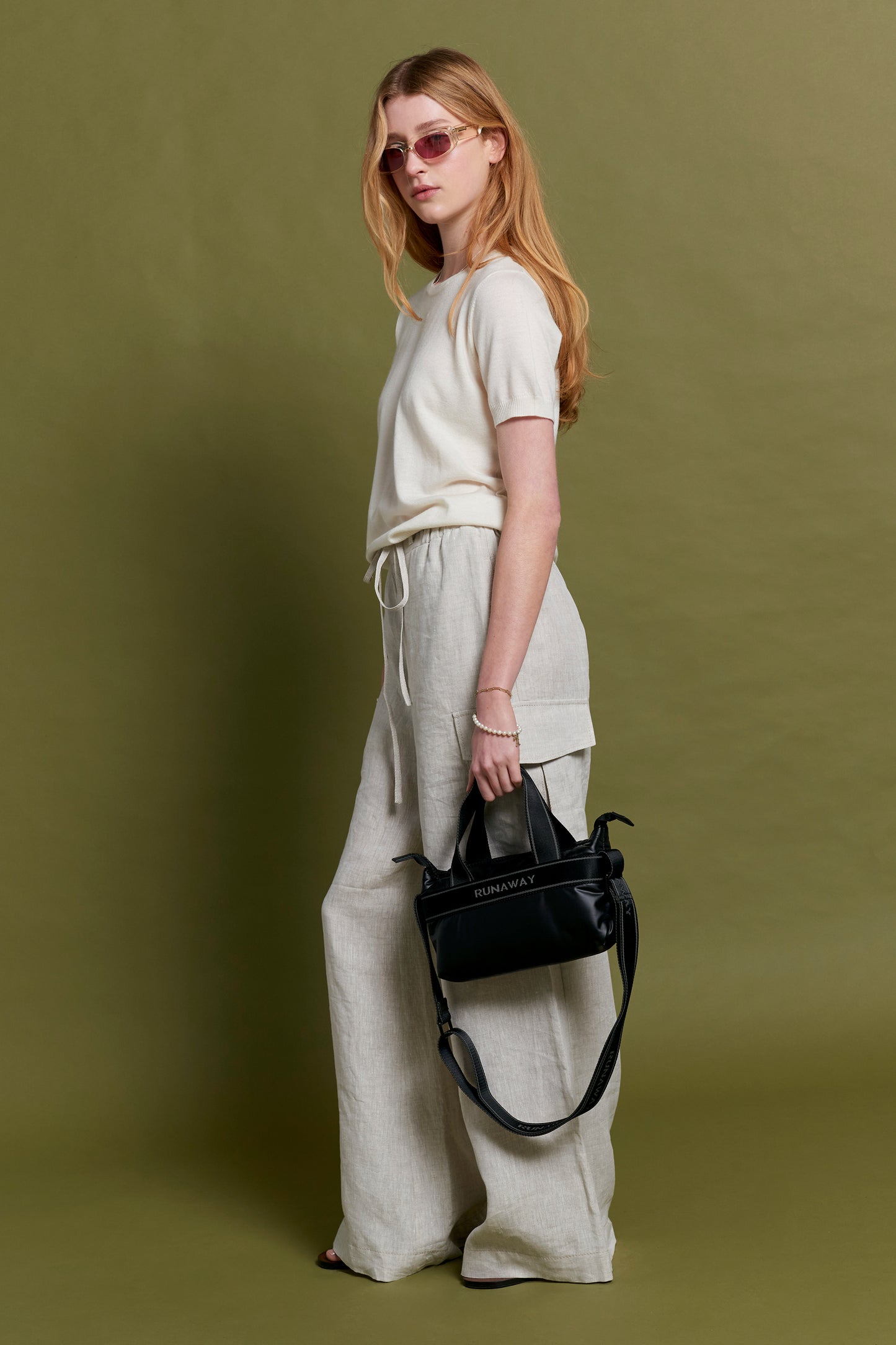 Puffy Runaway Crossbody Black/Black