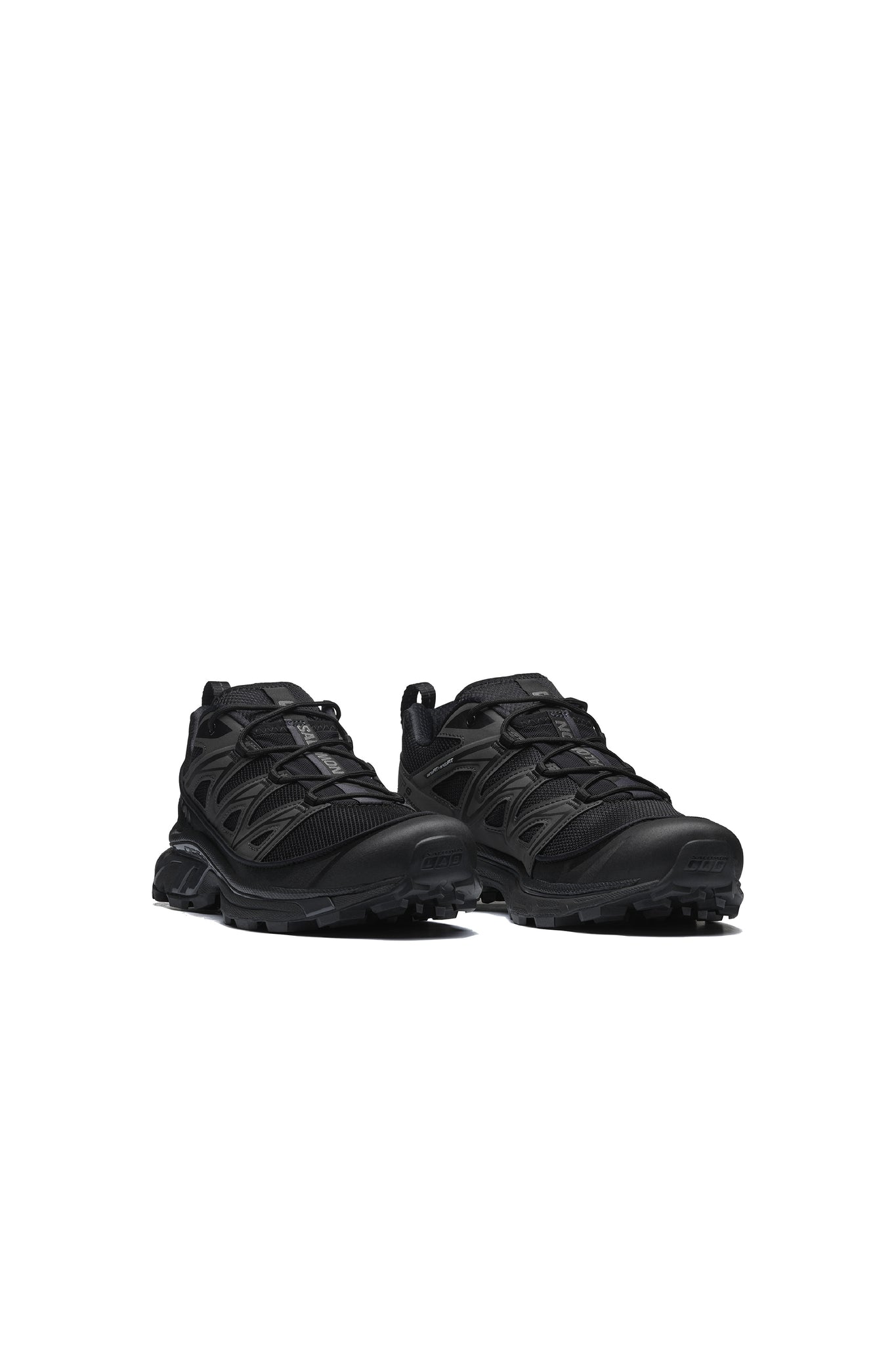 XT-6 Expanse Black/Ebony/Magnet