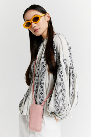 Filigree Phone Pouch Pink