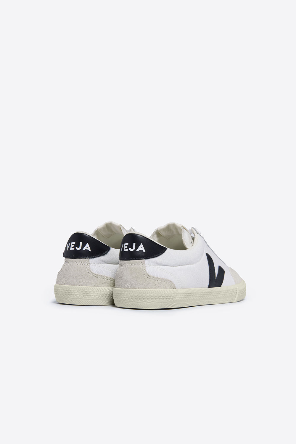 Volley White/Black