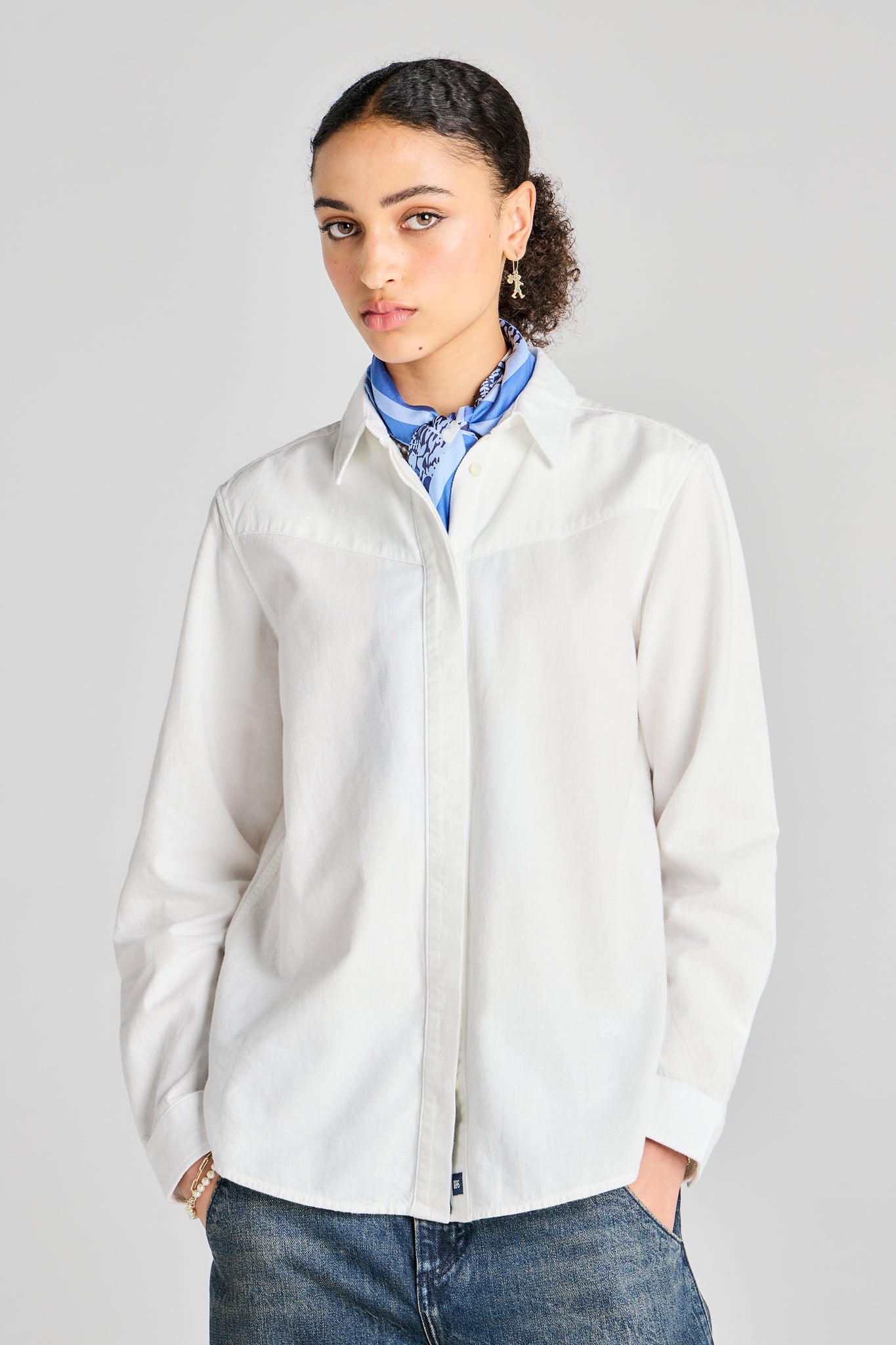 Blue Tab Club Shirt Antique White