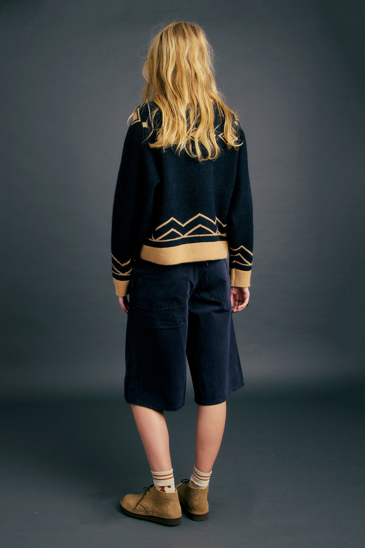 Super Baggy Jort Chipped Black Oyster