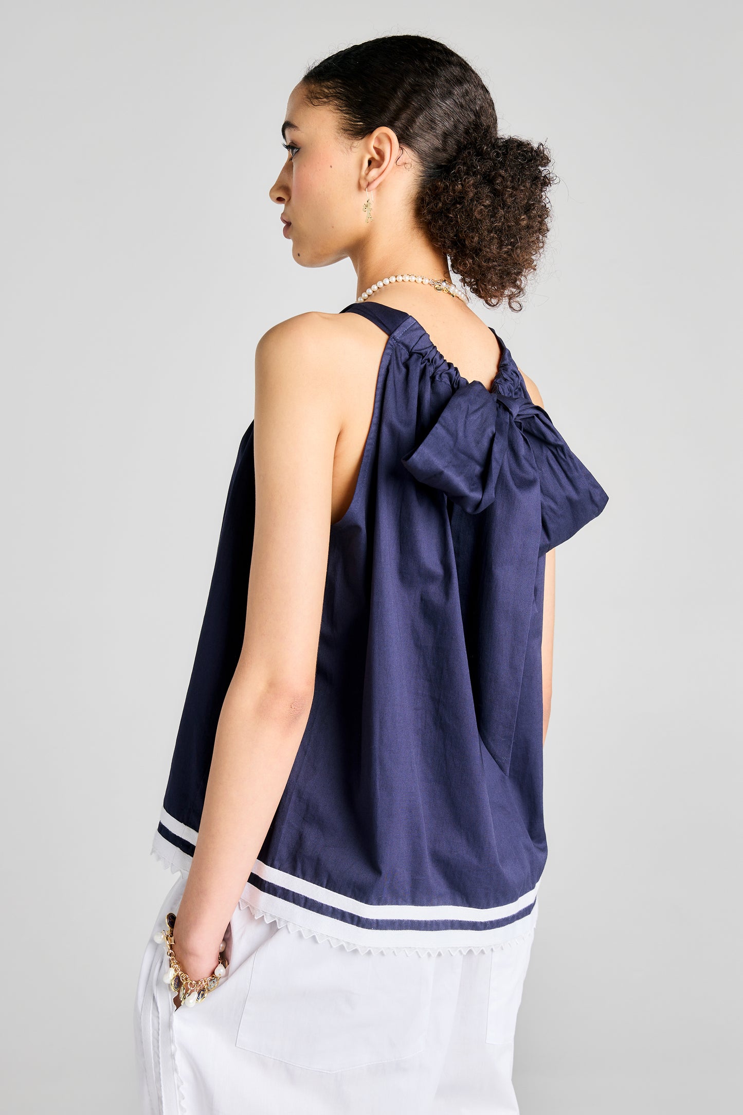 Scout Bow Back Top Navy