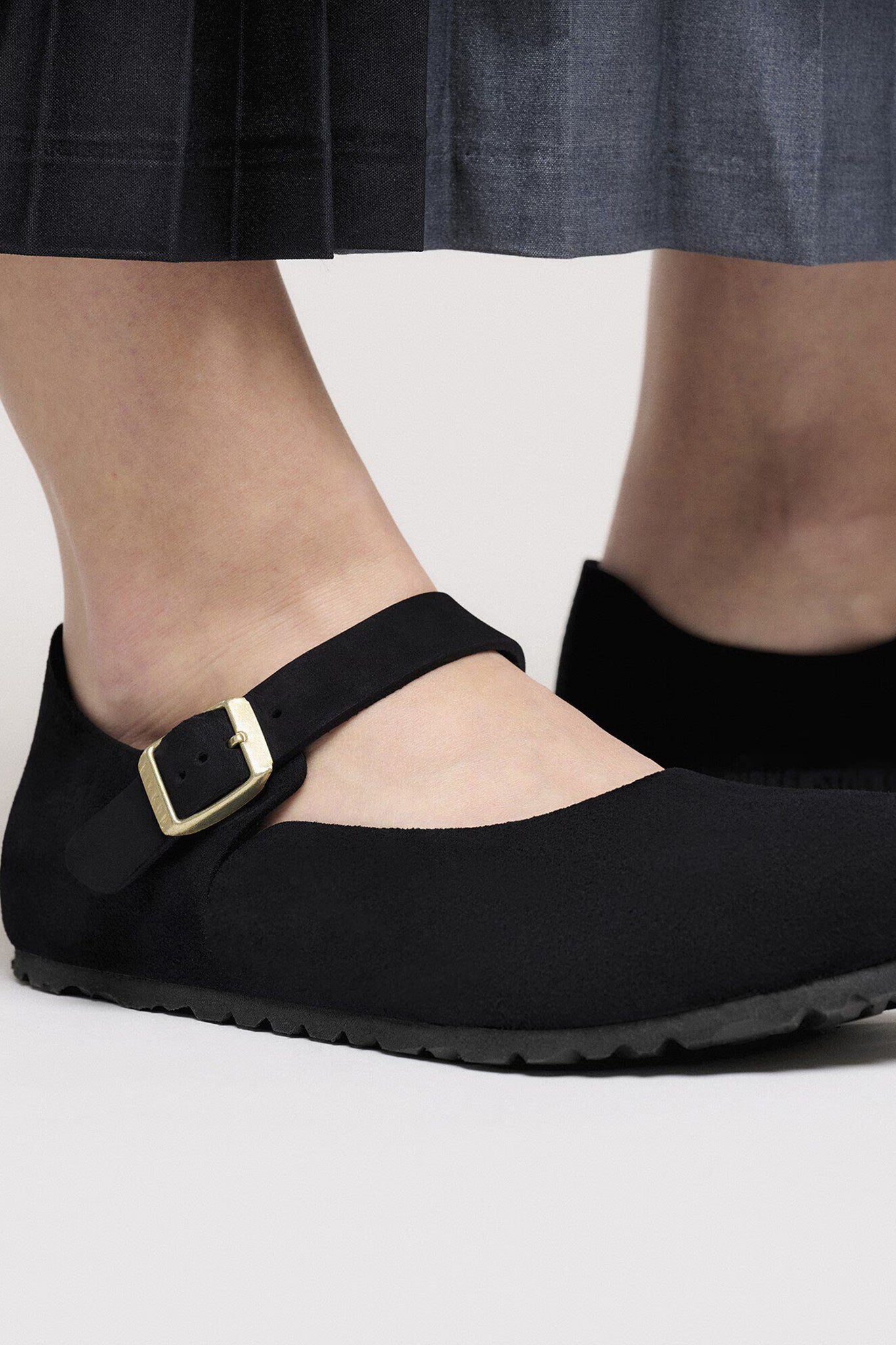 Mantova Suede Regular Fit Black