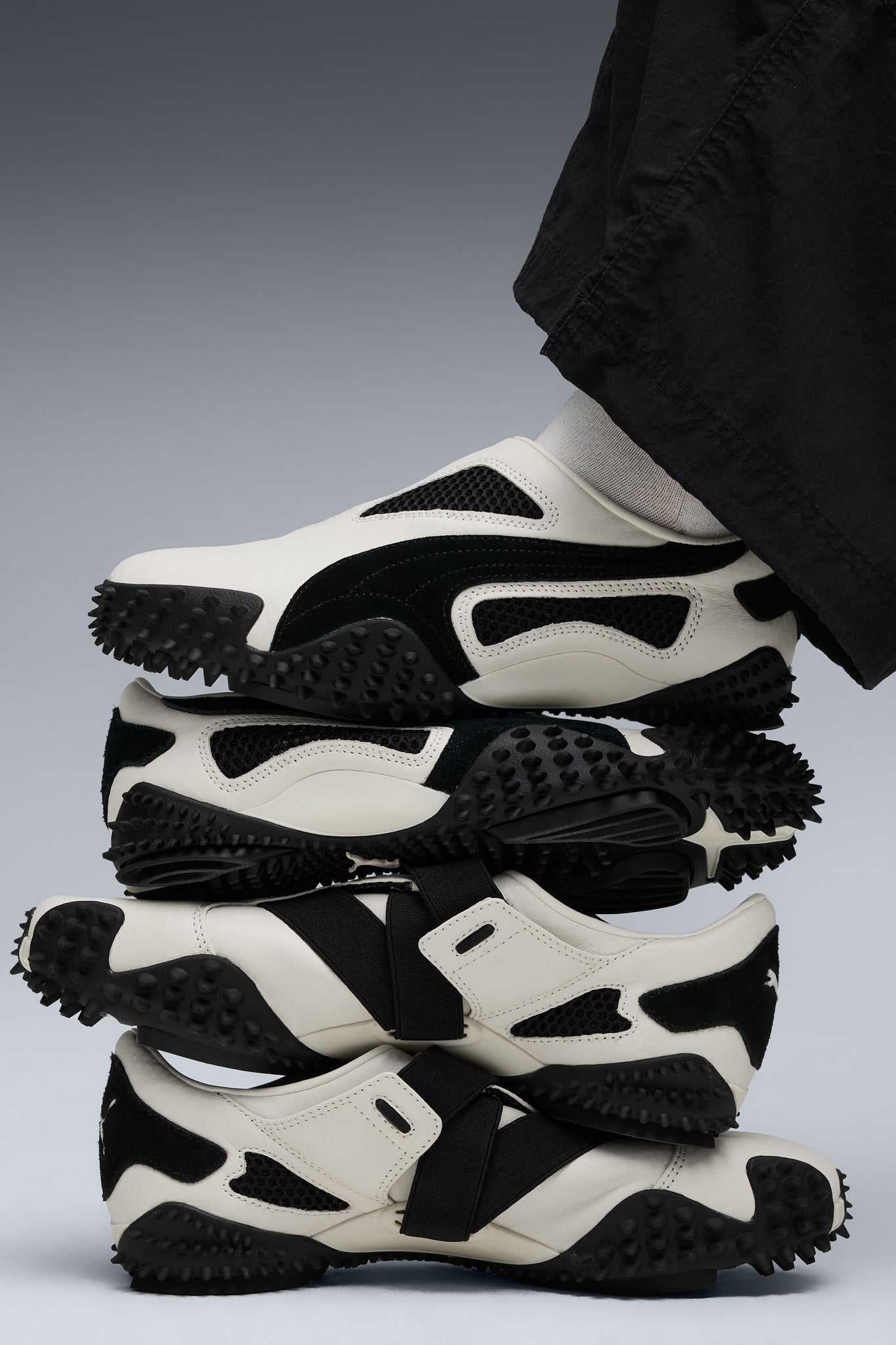 UR Mostro Shoes Warm White/Black