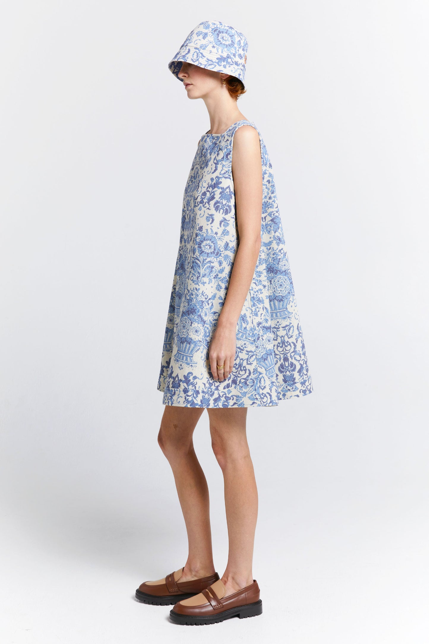 Porcelain Pinafore Natural/Blue