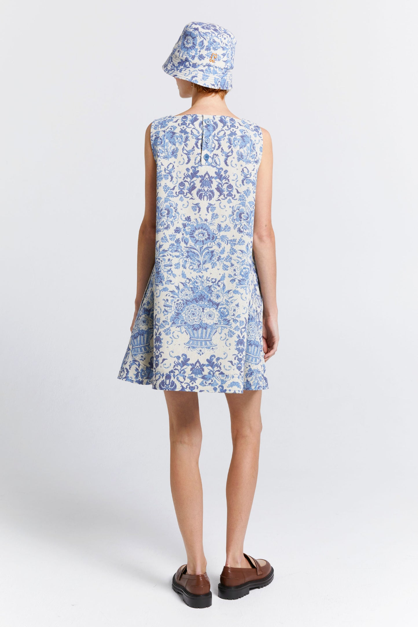 Porcelain Pinafore Natural/Blue