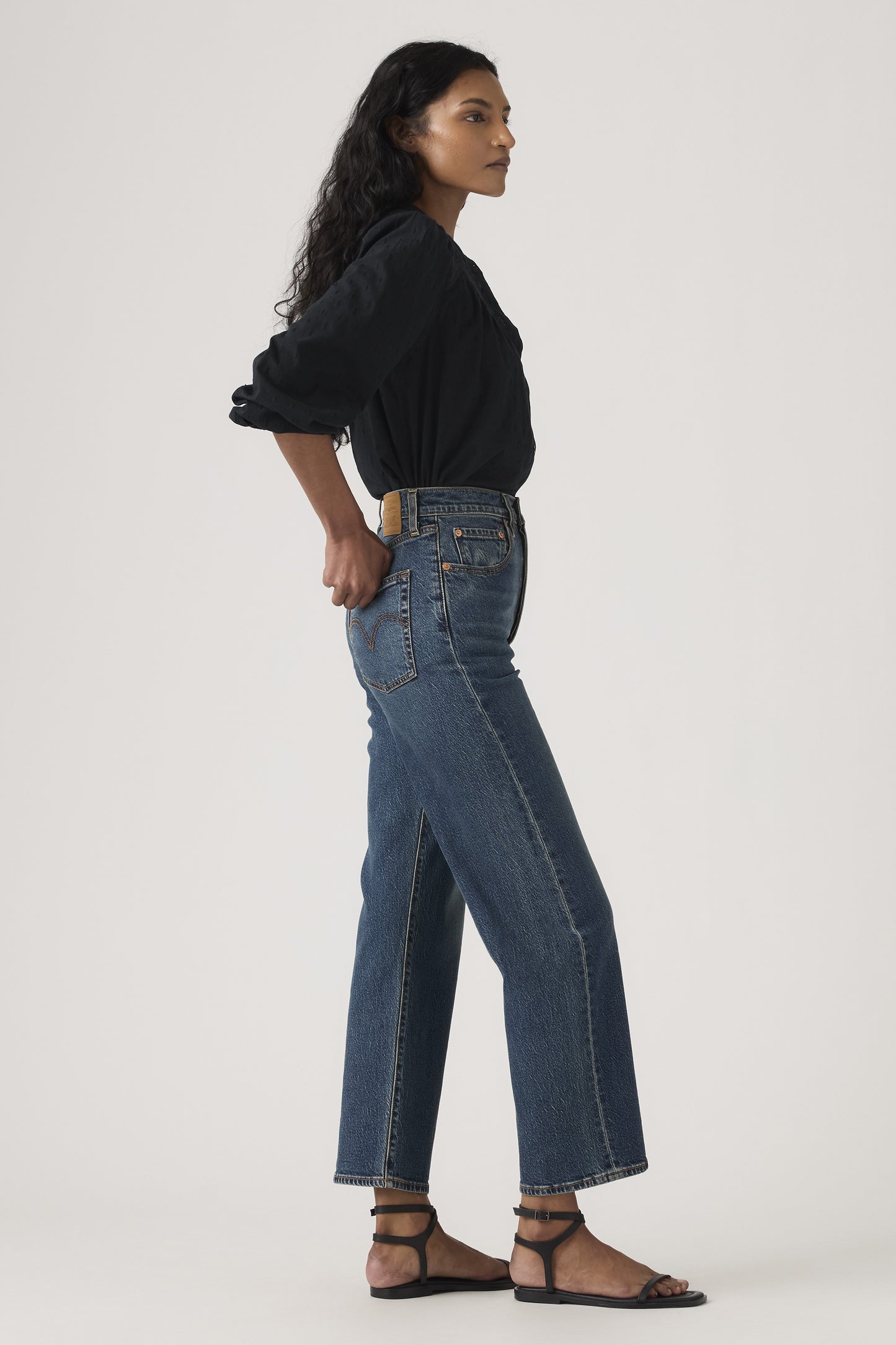 Ribcage Straight Ankle Jeans Analyze This