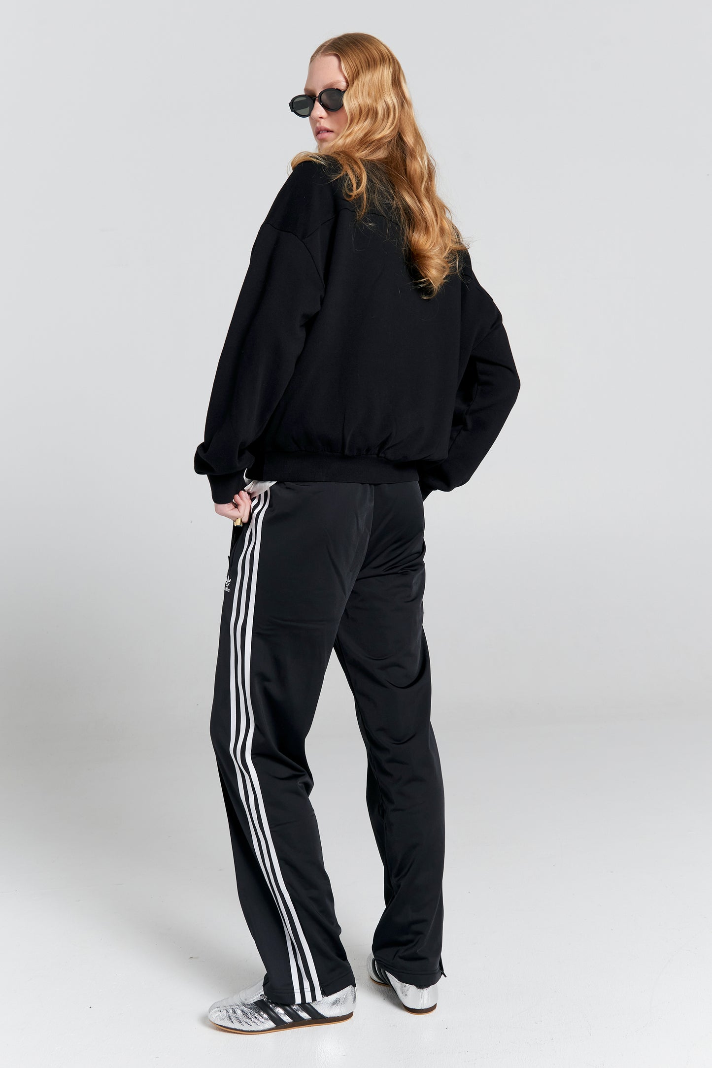 Runaway Girl Organic Cotton Crewneck Sweatshirt Black