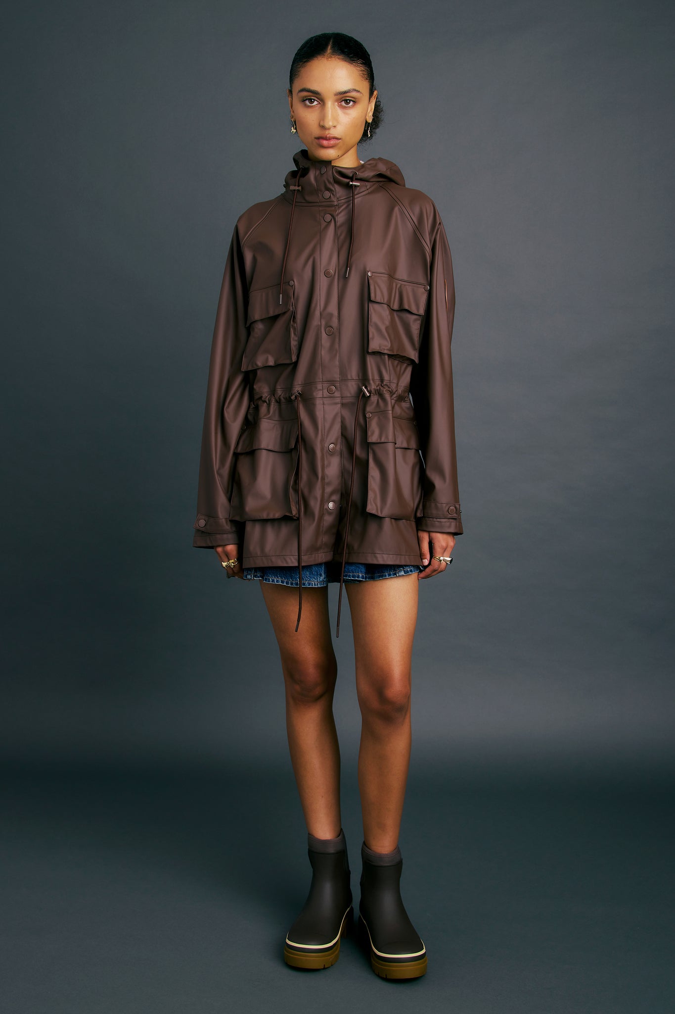 Excursion Raincoat Chocolate