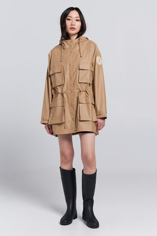 Excursion Raincoat Tan