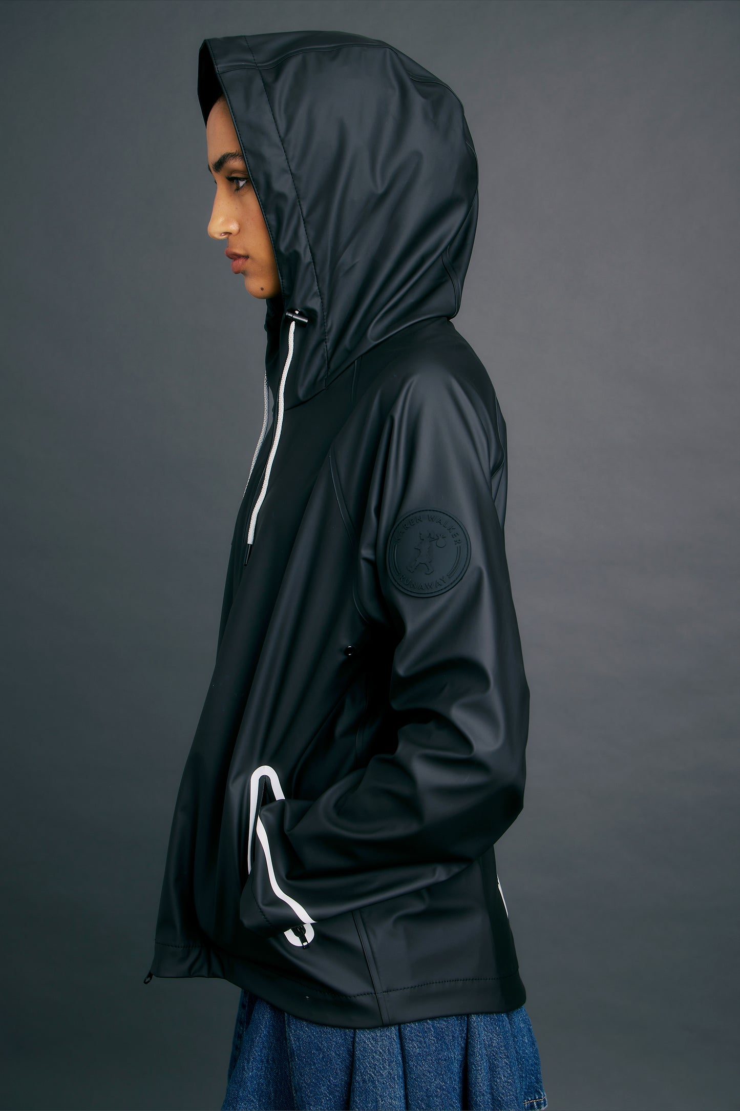 Traverse Rain Jacket Black