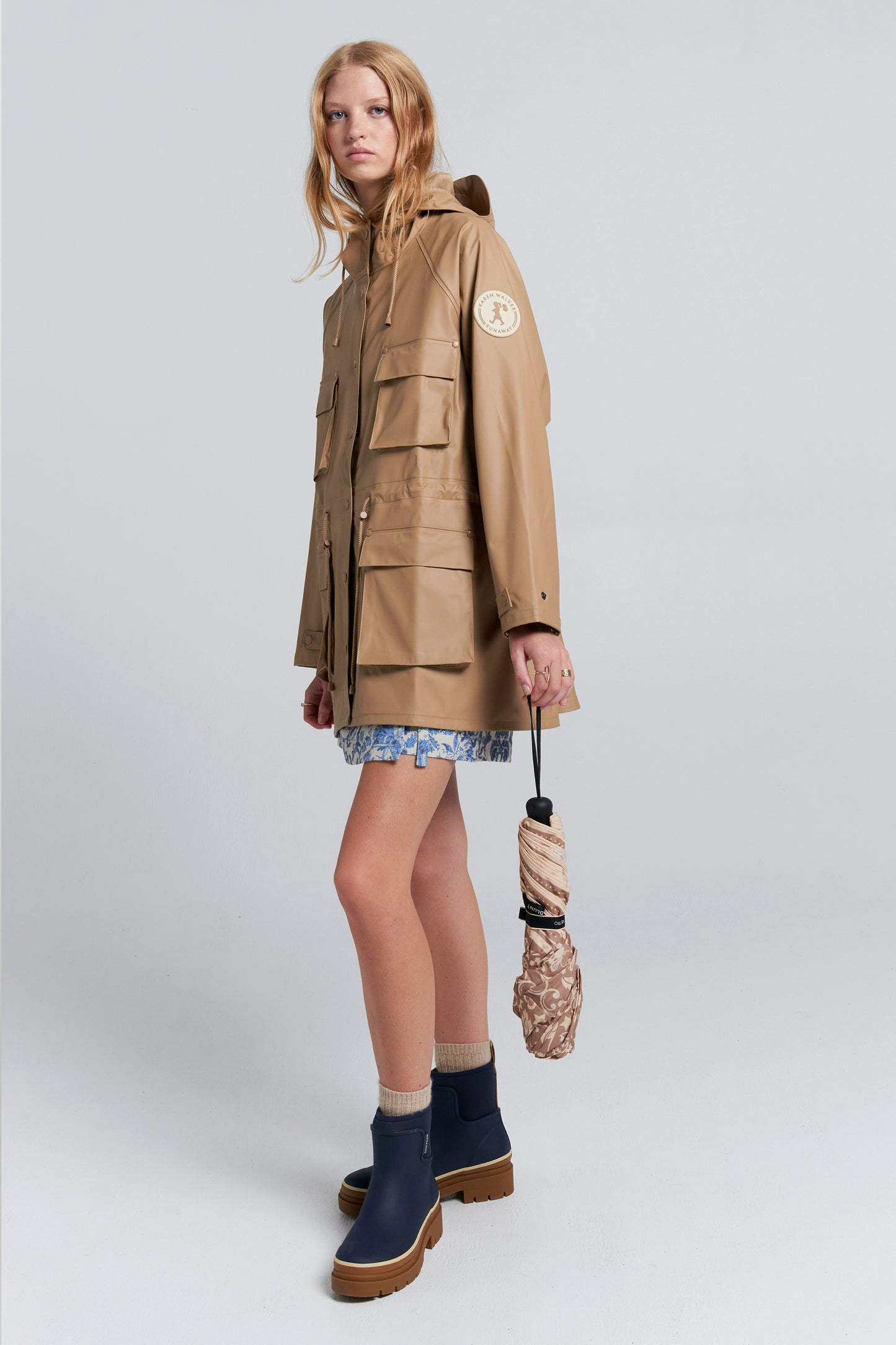 Metro Filigree Umbrella Tan