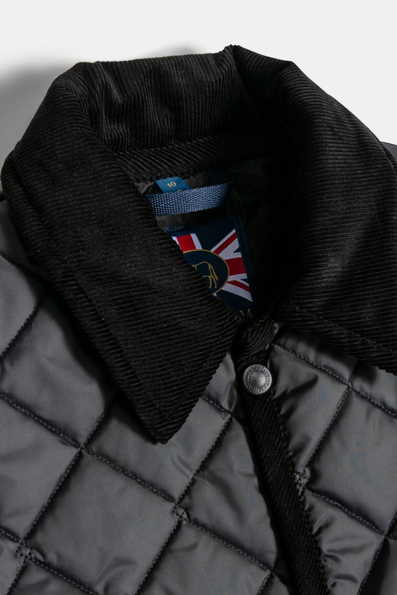Cropped Raydon Gilet Lamp Black