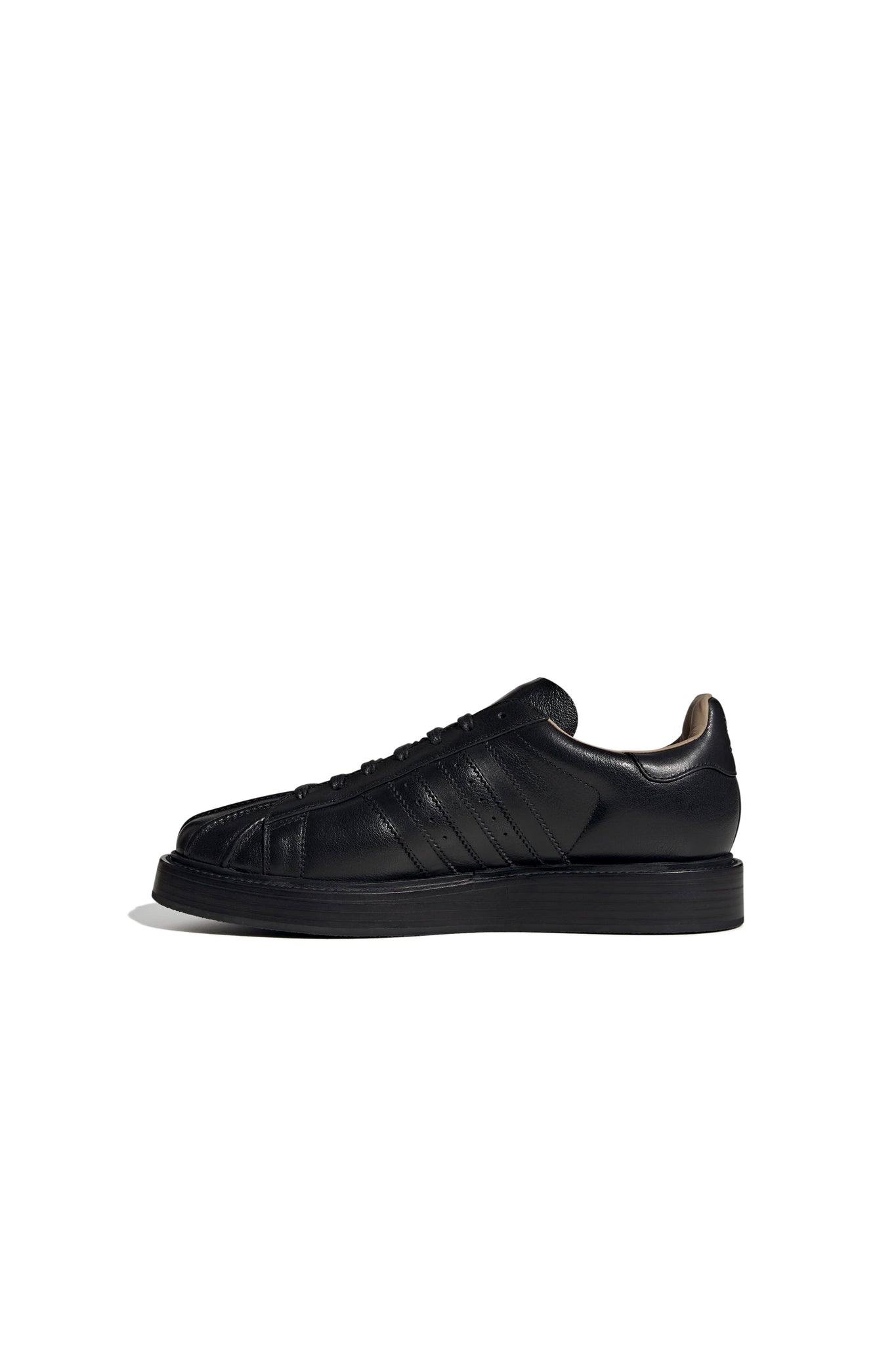 Superstar Lux MII Shoes Core Black