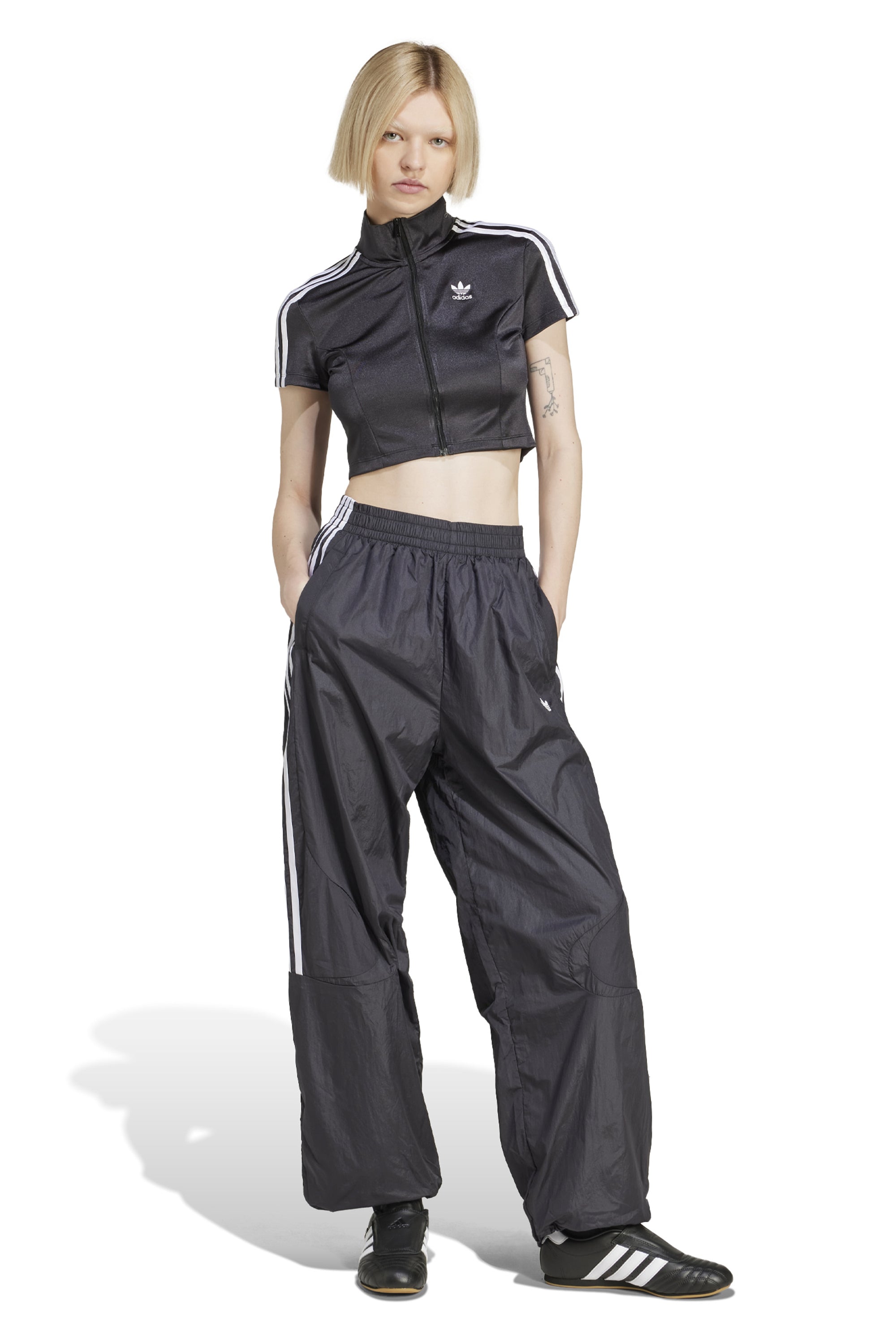 パンツ adidas - Adicolor Teamgeist Oversized Track Pants adidas Adicolor Teamgeist Oversized Track Pants - Grey
