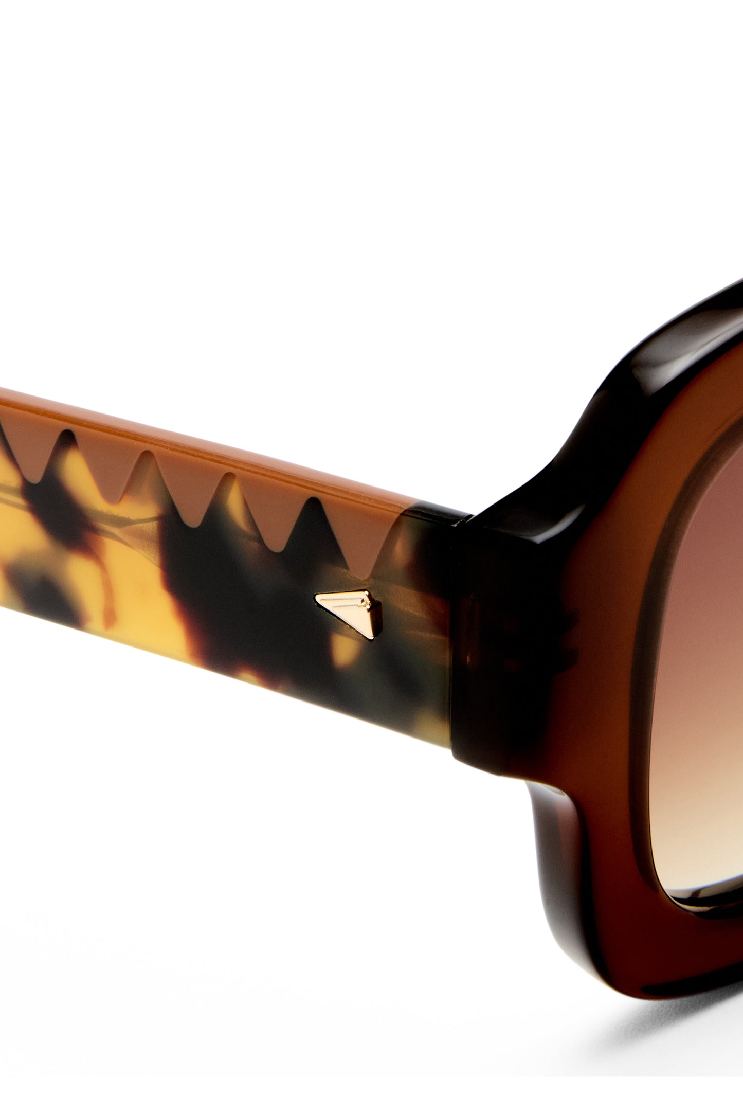 Moonside Caramel Zigzag