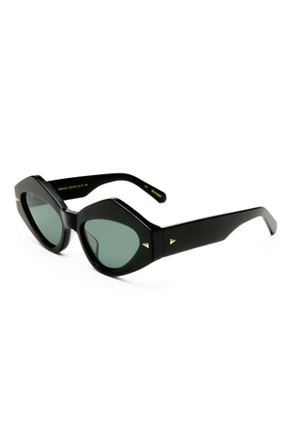 Artemis Black