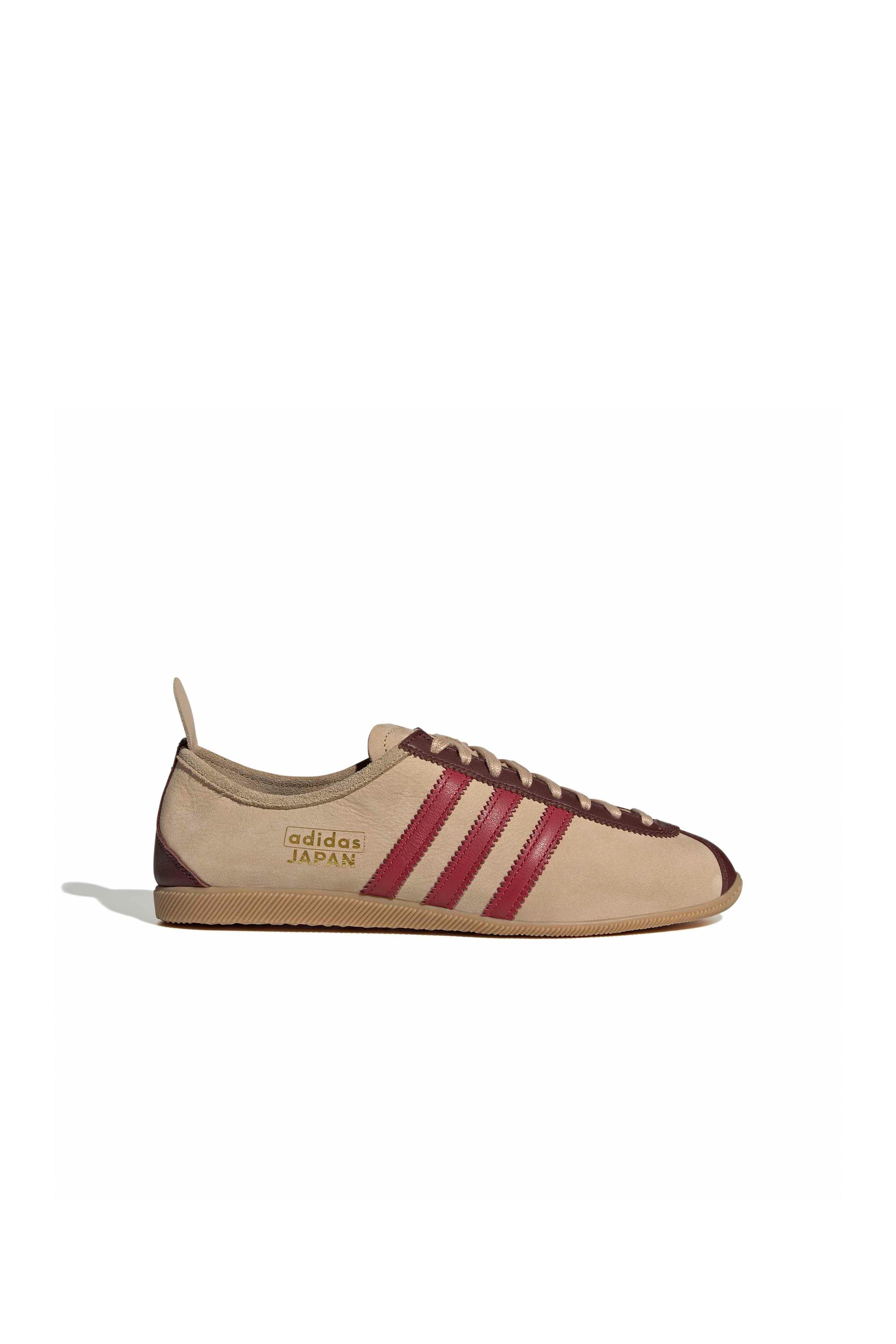 Japan Shoes Magic Beige/Team Victory Red/Gold Metallic – Karen Walker
