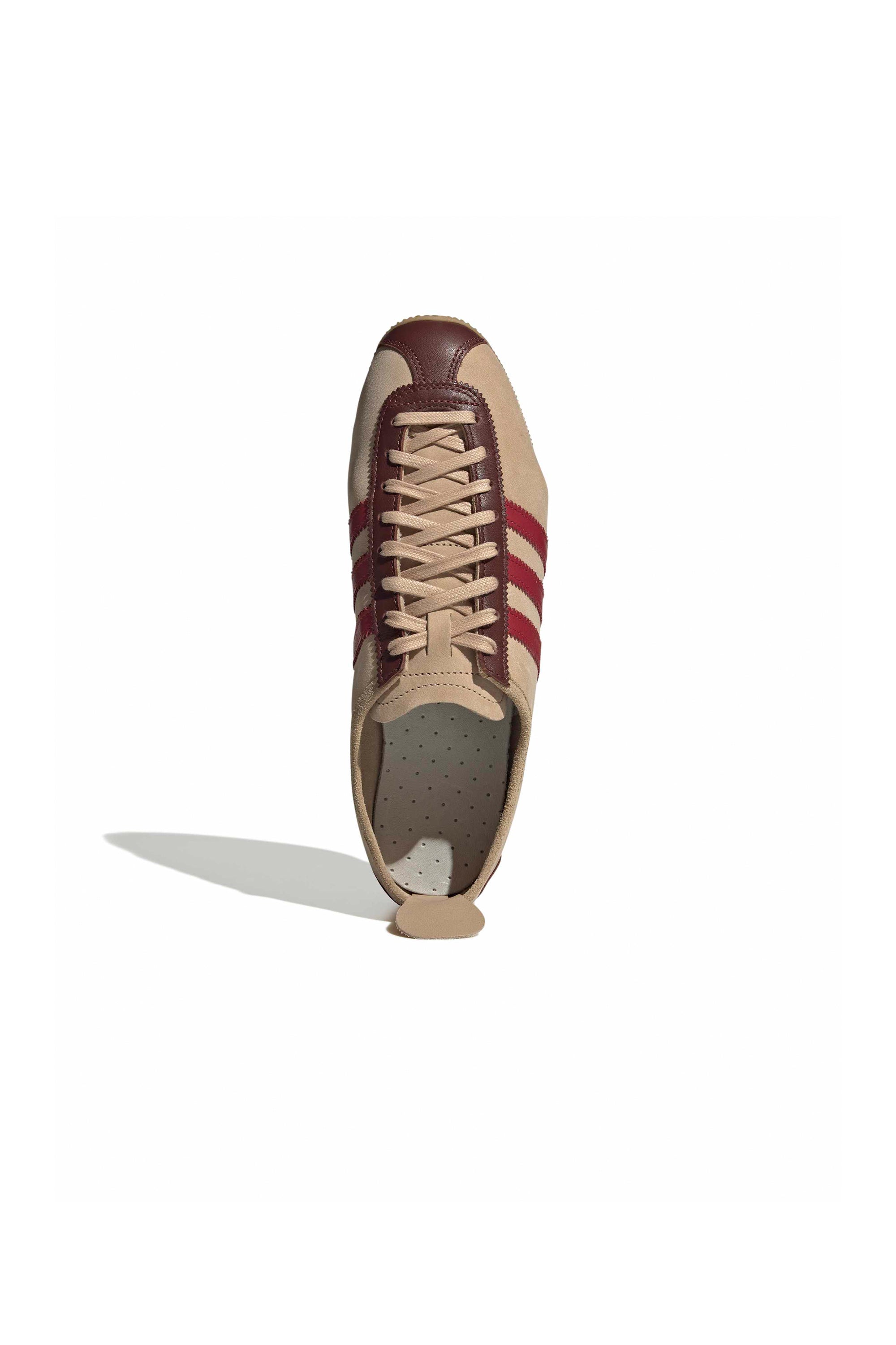 Japan Shoes Magic Beige/Team Victory Red/Gold Metallic – Karen Walker