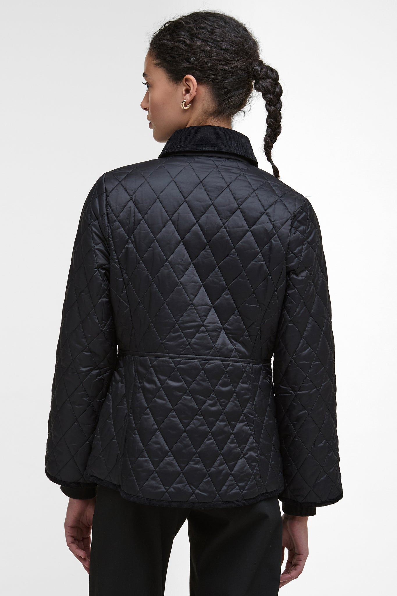 Fitted Beadnell Quilted Jacket Black/Classic