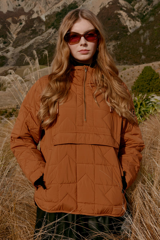 Quilted Rover Pullover Dark Tan