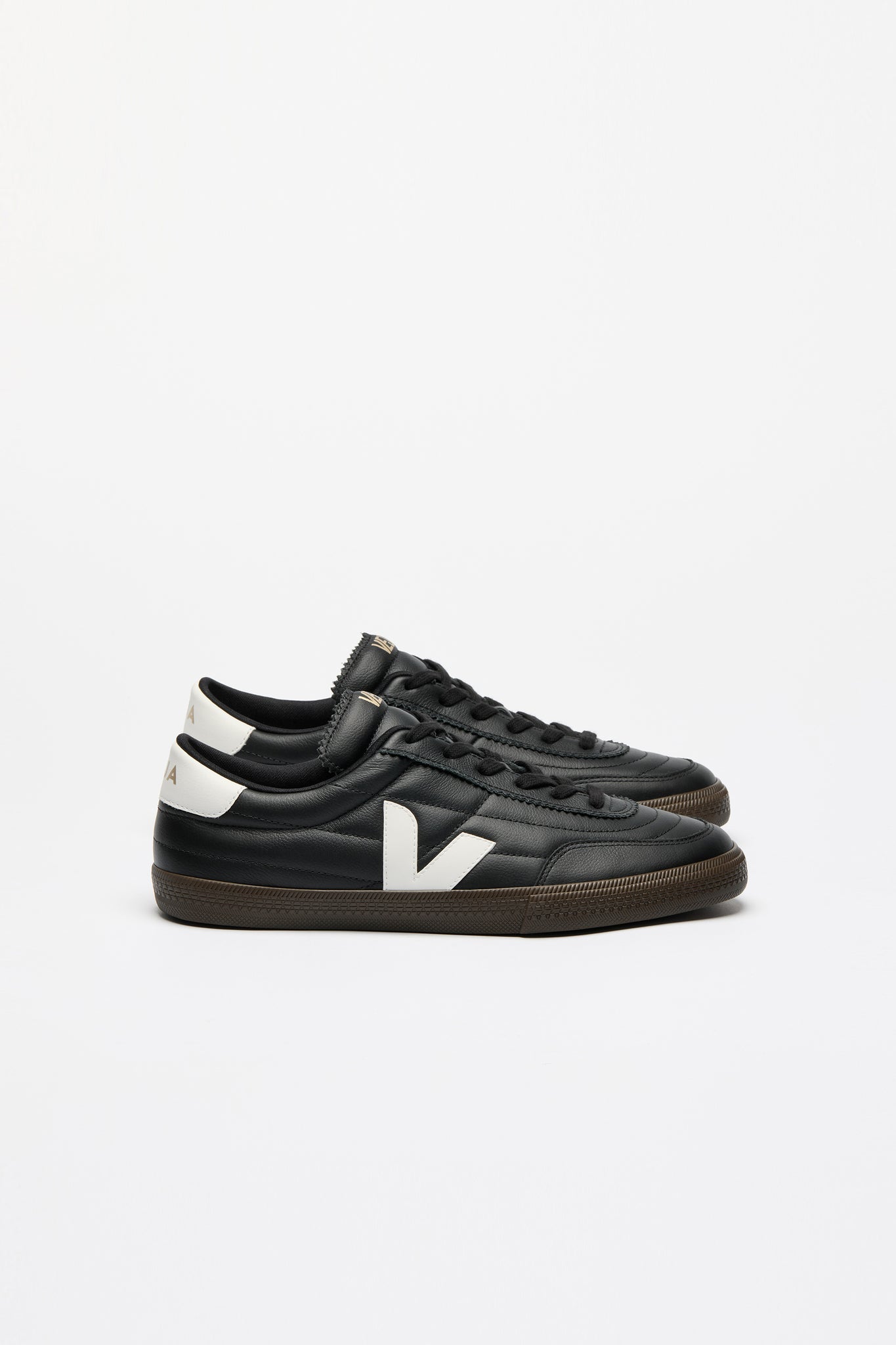 Panenka Black/White