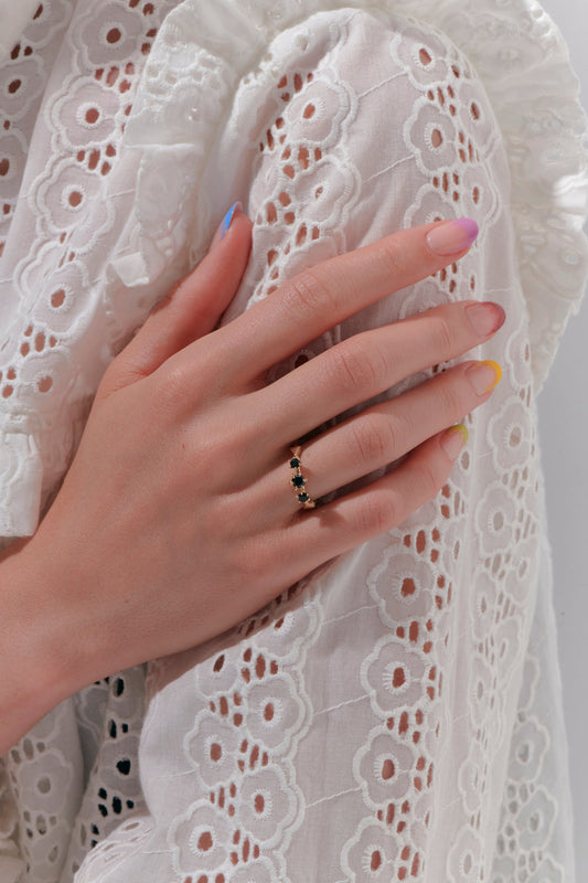 Baroque Ring Gold Onyx