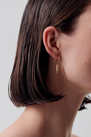 Carrot Earrings Gold