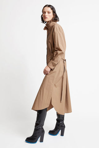 Caspar Organic Cotton Pintuck Dress Bran