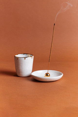 Small Tumbler with Gold Drip Rim Speckled White