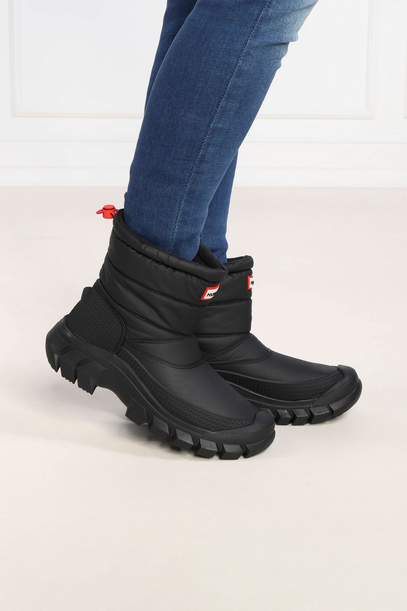 Intrepid Short Snow Boot Black