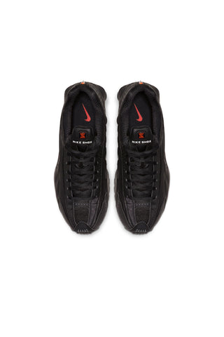 Shox R4 Black