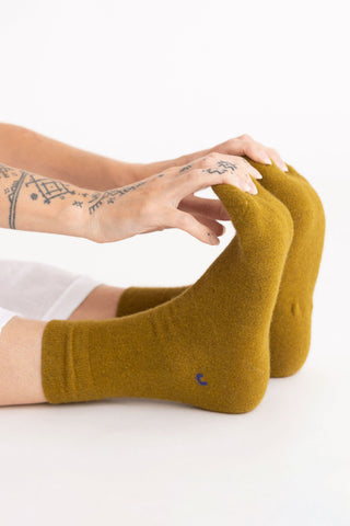 Hamilton Possum Merino Wool Socks Ecru/Olive